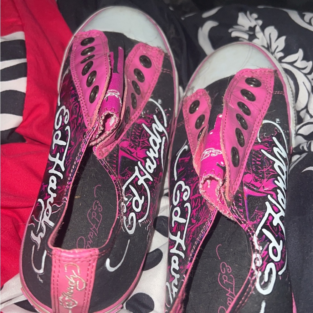 Ed Hardy Women's Vibrant Pink and Black Sneakers